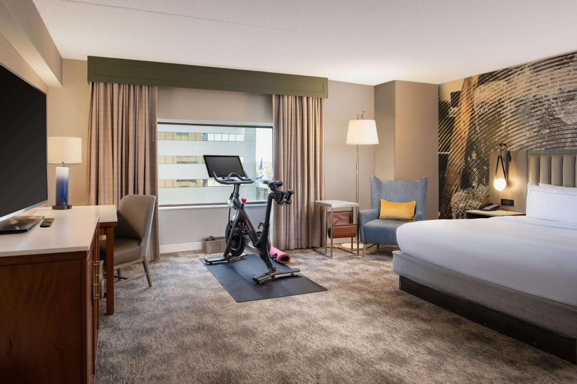 Hilton Lexington Downtown Hotel Eksteriør billede